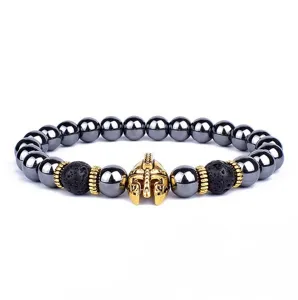 Spartaanse helm kralen armband detail, lavasteen en metalen bolletjes bedel sieraden.
