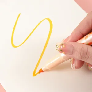Creative fruit and vegetable highlighter pen, cute cartoon marker for daily study and note taking.