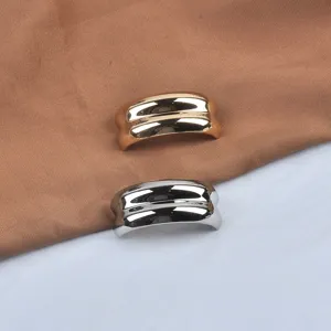 European American Fashion C-Shaped Hammered Brooch High-End Alloy Metallic Texture Wave Pin For Women Clothing Accessories Jewelry
