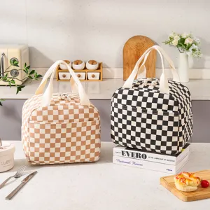Large Corduroy Thermal Lunch Bag For Women Insulated Waterproof Bento Handbag Portable Picnic Ice Bag With Strawberry Grid Patterns