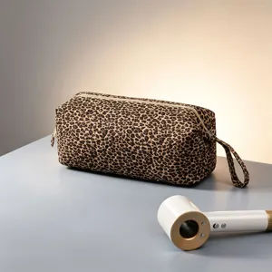 Bolsa de almacenamiento grande con estampado de leopardo para secador con asa cómoda