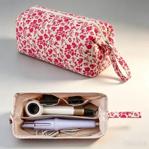 Bolsa de almacenamiento acolchada con flores para secador de pelo y rizador con divisiones