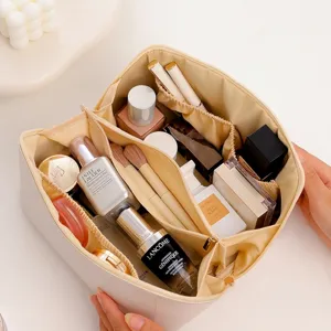 Große Kosmetiktasche im Akkordeon-Stil mit mehreren Fächern