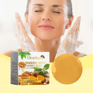 Savon au curcuma et miel OceAura pour un nettoyage facial doux, soin des pores et éclat de la peau.