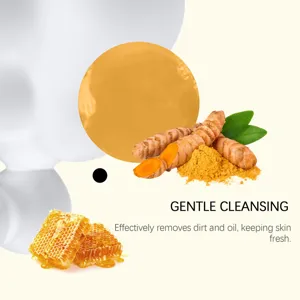 Savon nettoyant visage au miel et curcuma pour un soin quotidien et des pores propres.