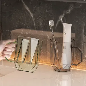 Transparante gefacetteerde tandenborstelbeker moderne badkamer mondwaterbeker met handvat