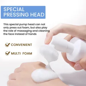 Gesichtsreinigungsschaum mit praktischem Silikon Massagebuersten Pumpkopf fuer die Haut.