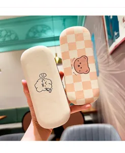 Portable cute cartoon glasses case for students, anti-pressure myopia storage box.