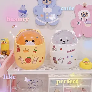 Mini poubelle de bureau mignonne avec couvercle, design d'animal kawaii pour la chambre et le bureau.