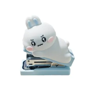 Mini Schattige Cartoon Dier Nietmachine Set Draagbare Student Kantoor Inbindmachine Plastic Metaal
