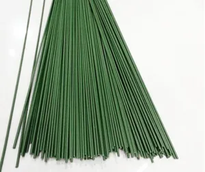 Green floral wire stems for DIY rose bouquets and floral arrangements, 40cm length for crafts.