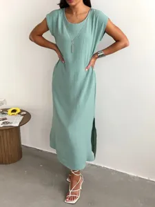 Casual sleeveless maxi dress for women, featuring a chic side split and comfortable loose fit.