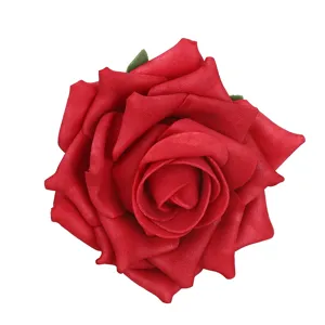 Kunstmatige rode rozenbloemkop voor DIY-boeketten, geschenkdozen en decoratie.