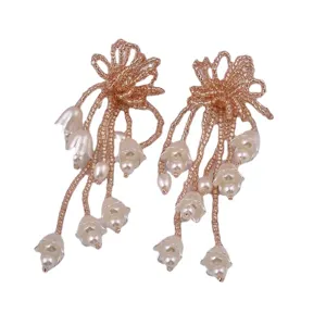 Elegante Perlen Maiglöckchen Glasperlen Quastenohrringe mit Schleifendesign für Damen