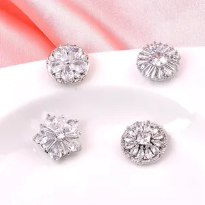 Nahtlose Magnetische Anti-Expositions-Brosche Für Damen Kupfer Zirkonia Blume Schneeflocke Starker Magnetverschluss Schmuck Ohne Piercing