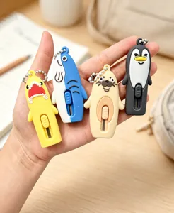 Leuke cartoon dier mini cutter sleutelhanger draagbare pakketopener voor studentenbriefpapier