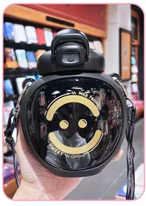 Cute black round straw water bottle 750ml portable crossbody cup for students and girls