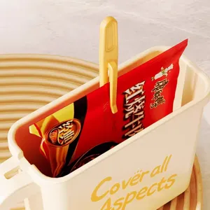 Large capacity plastic instant noodle bowl with sealing clip for student dormitory use