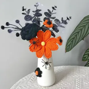 Flores Artificiales de Halloween Ramo de Rosas de Hilo Anudado con Jarrón de Cerámica Arañas Plantas Falsas Regalo de Decoración del Hogar