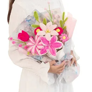 Ramo de flores hecho a mano con limpiapipas como regalo perfecto para el día de la madre.