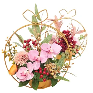 Cesto di fiori artificiali in ferro dorato con orchidee rosa per la decorazione di Capodanno principale