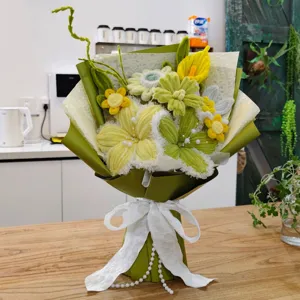 Bouquet de fleurs en cure-pipe fait main lys tulipe cadeau d'anniversaire fête des mères