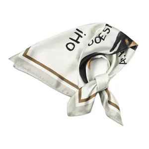 Pañuelo cuadrado de seda estilo Y2K con estampado de perro y texto 'OH!' en fondo blanco
