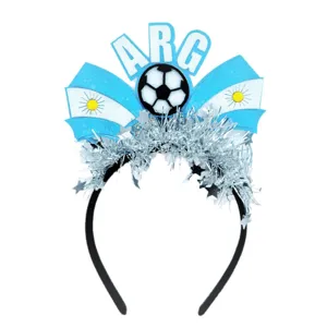 Diadema para hincha de Argentina del Mundial 2026 con banderas y balón de fútbol
