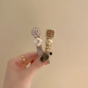Vintage Alloy Artificial Pearl Rhinestone Duckbill Hair Clip Elegant Bowknot Camellia Side Barrette Accessory For Women Jewelry