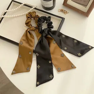 Elastici per capelli in raso stile francese con nastri e strass a croce