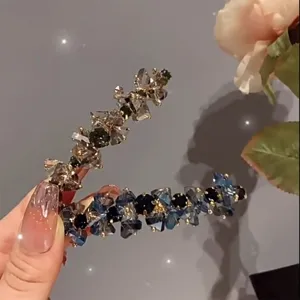 Pinces à cheveux en cristal faites main avec des strass étincelants de style coréen doux.
