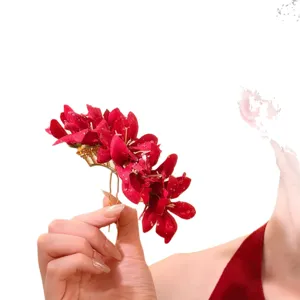 Elegante fermaglio per capelli a fiori rossi per Hanfu o Cheongsam, stile cinese