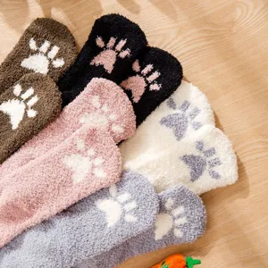 Damen Süße Katze Korallenvlies Mittlere Rohrsocken Dicke Warme Winter Flauschige Bodensocken Für Zuhause Schlafen Gemütliche Cartoon Tiermuster Socken