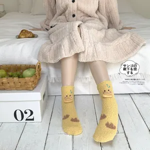 Chaussettes en polaire corail jaune doux avec motif canard pour la chaleur hivernale