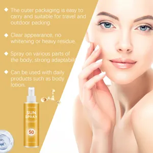 Détail du spray solaire avec flacon portable, texture transparente et haute protection SPF 50.