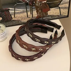 Elegant braided leather chain headband for women with high-top design and chic style