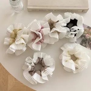 Élastiques à cheveux élégants en tissu plissé double épaisseur de différentes couleurs