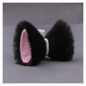 Pinces a cheveux oreilles de bete en peluche Lolita, accessoires chat et renard bicolores.