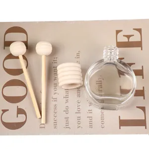 Set de botella de aromaterapia de vidrio de 10 ml con varillas difusoras de madera para coche.