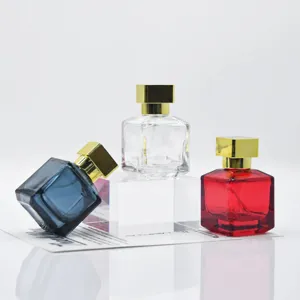 Quadratische Glas-Parfumflasche 50ml tragbarer leerer Sprühzerstäuber für die Reisekosmetik