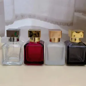 50ml Glas Parfumzerstäuber, tragbare quadratische nachfüllbare leere Duftfläschchen.