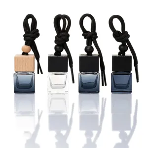 Mini Square Glass Car Perfume Bottle Pendant Essential Oil Aromatherapy Diffuser Hanging Ornament For Rearview Mirror