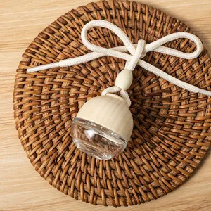 Frasco de vidrio esférico vacío para perfume de coche tapa de madera colgante