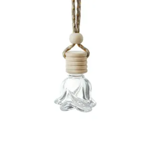 Flacon de parfum suspendu pour voiture en verre transparent avec bouchon en bois cordelette.