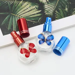 Detaillierte Ansicht von 10ml nachfullbaren Glas Parfumflaschen mit Schmetterling.