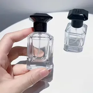 30ml quadratische Glas-Parfümflasche mit schwarzem facettiertem Deckel, edle Probenflasche.