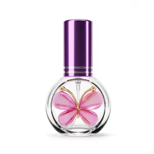 10ml runde Glas-Parfümflasche mit lila Kappe und rosa Schmetterlingsdekor Detailansicht.