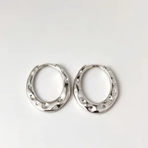 Pendientes de Aro Ovalados de Plata de Ley 925 Estilo Frío Minimalista Martillado Joyería de Oreja Geométrica para Mujer