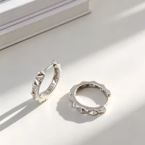 Orecchini a Cerchio in Argento Sterling 925 con Triangolo Geometrico 3D per Donna Gioielli di Moda Minimalista in Oro e Argento