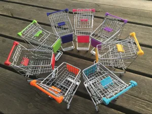 Mini winkelmandje bureau organizer metalen boodschappenmand opbergmand voor thuis